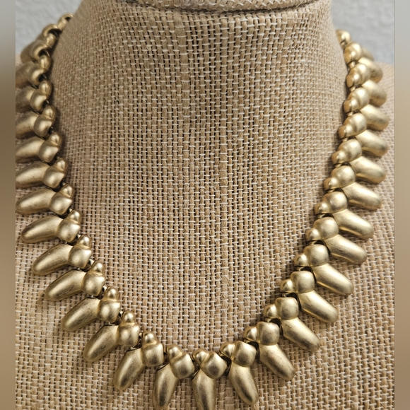 Vintage EDWIN PEARL Link Circle Spike Necklace Gold Tone Etched E. Pearl - Picture 2 of 12